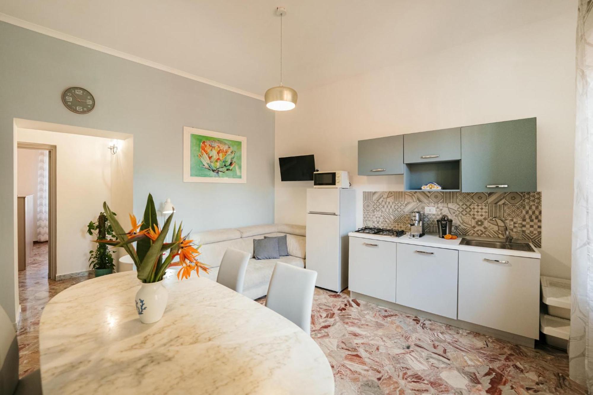 Ciraccio Apartments Procida Ngoại thất bức ảnh